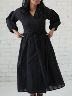 Little Cottonwood Fern Black Wrap Midi Dress